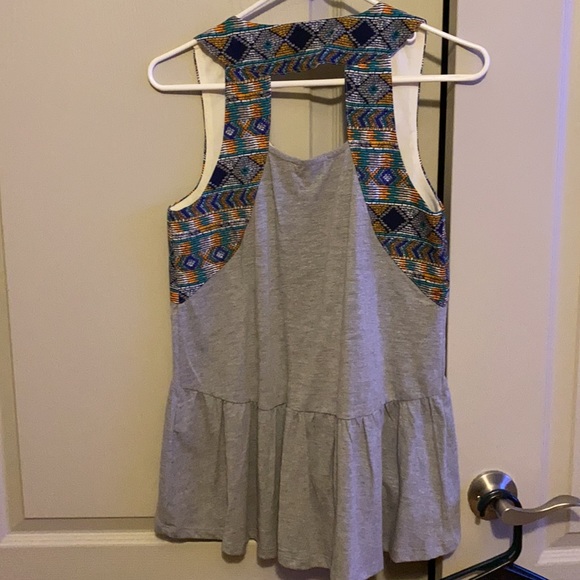Tank tops! - Picture 7 of 7